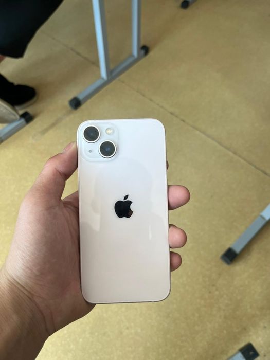 Айфон 13 продам срочна
