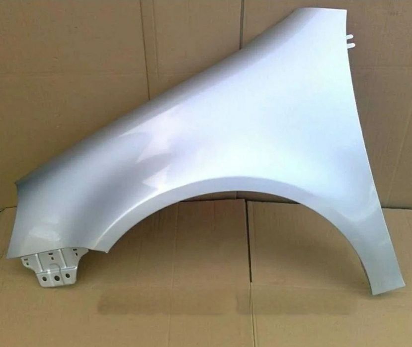 Aripa dreapta fata vopsita gri argintiu LA7W VW Golf 5 V 2003 - 2009