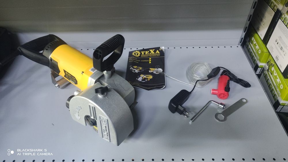 Штроборез. Бороздодел. Штрабарез.