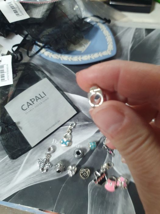 Шарми  за гривни Pandora и подобни  Capalli