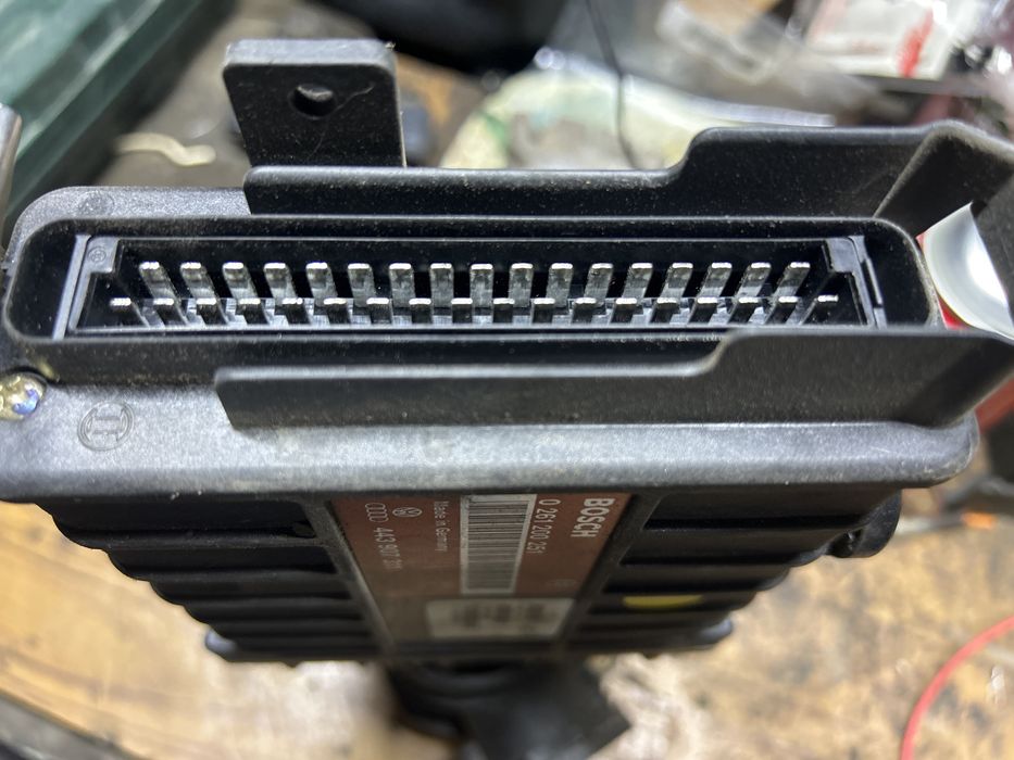 Эбу компьютер моно