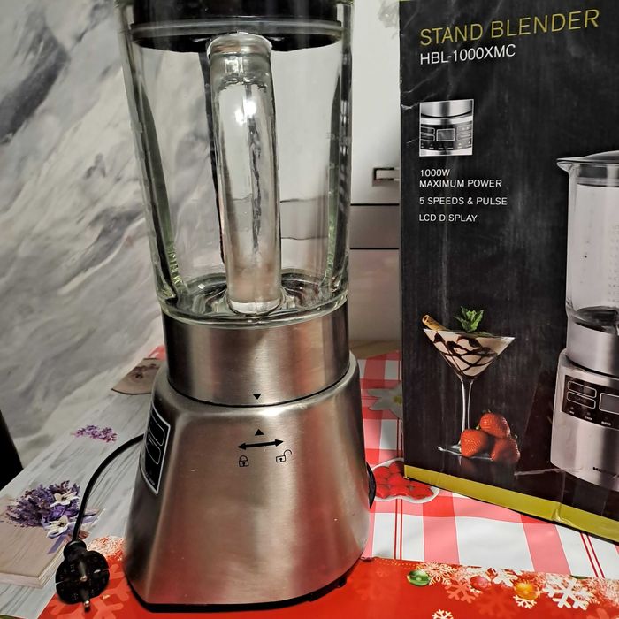 Blender  1000w display LCD cu functie zdrobire gheață
