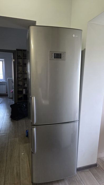 Холодильник LG  GA-B409ULQA