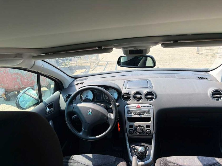 Dezmembrez Peugeot 308 SW Facelift 1.6 Vti 5FS 120 Cai Cutie 5 trepte Cod Culoare KTV an 2013