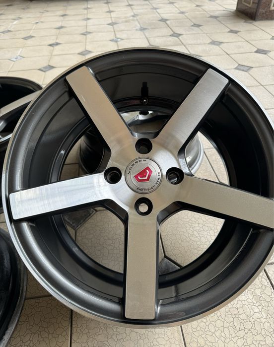 R-15 Vossen Диска.