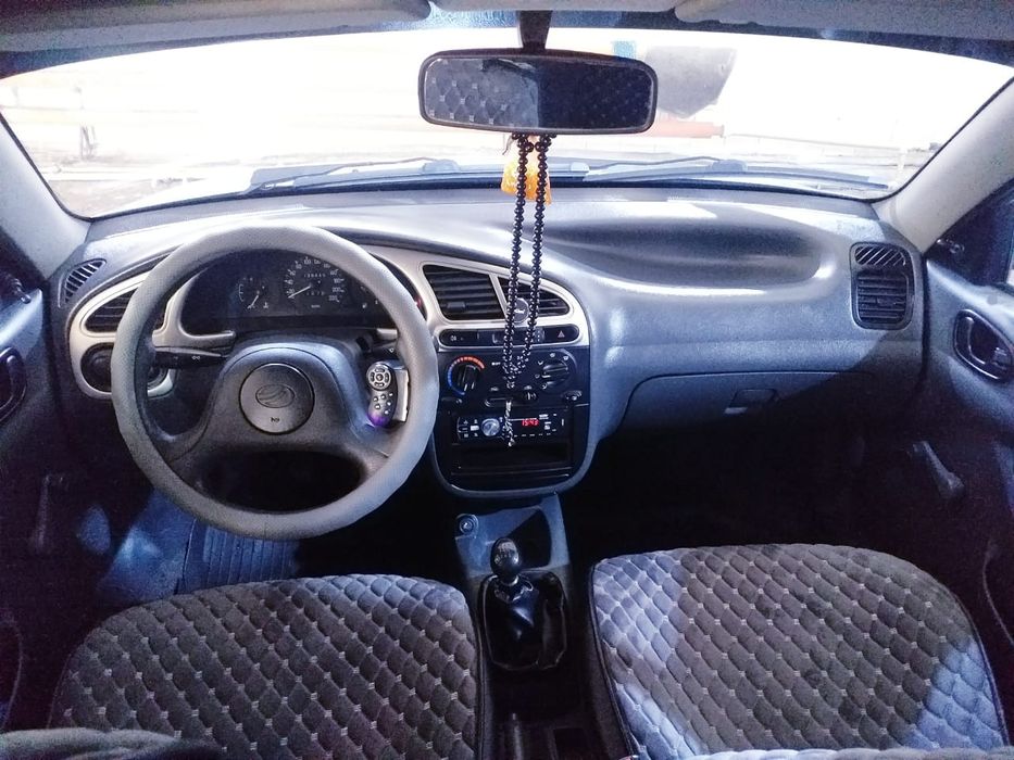 Продам Машина на полном ходу