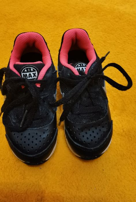 Маратонки Nike 25 номер