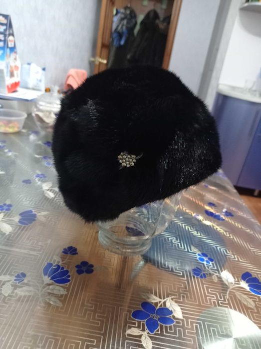Шапка норковая ,новая