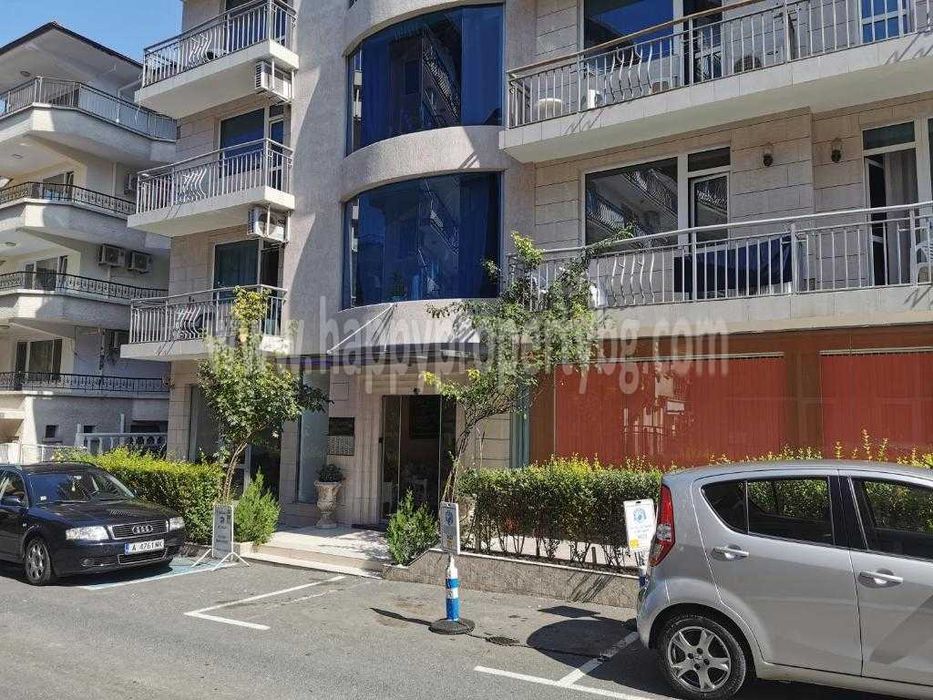 Продава се Едностаен апартамент в Несебър - 28 кв.м за 1500 €/кв.м - Снимка #11