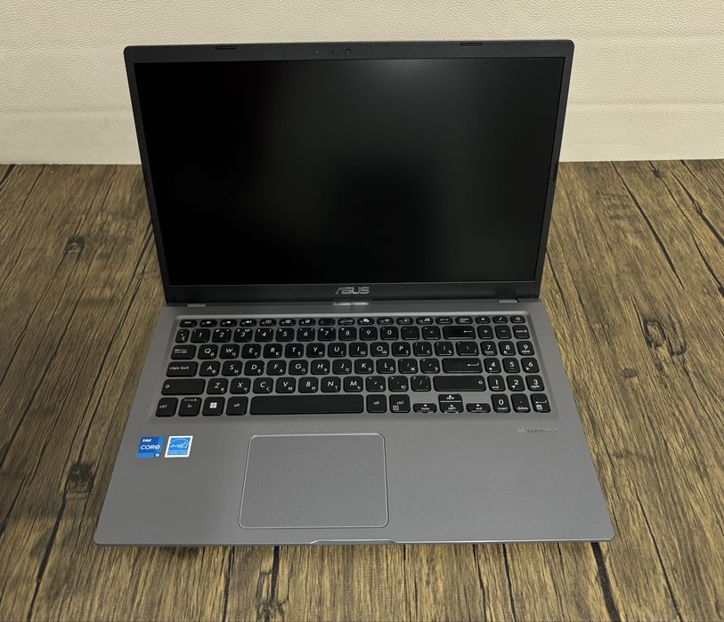 Ноутбук для работы и учебы Asus 2023г