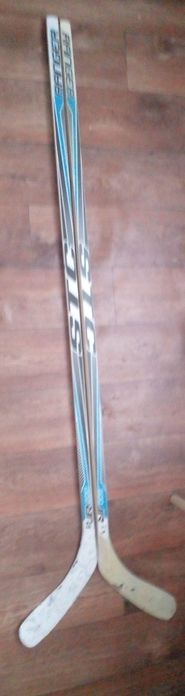 Продам клюшки деревянные