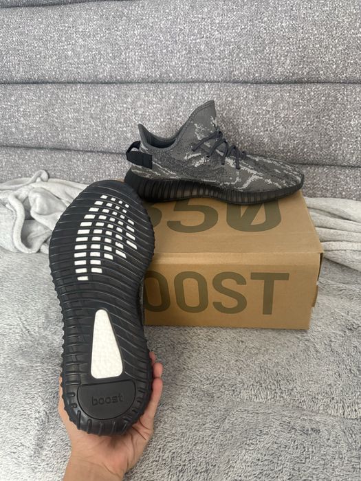 Adidas Yeezy Dark salt v2 40-43