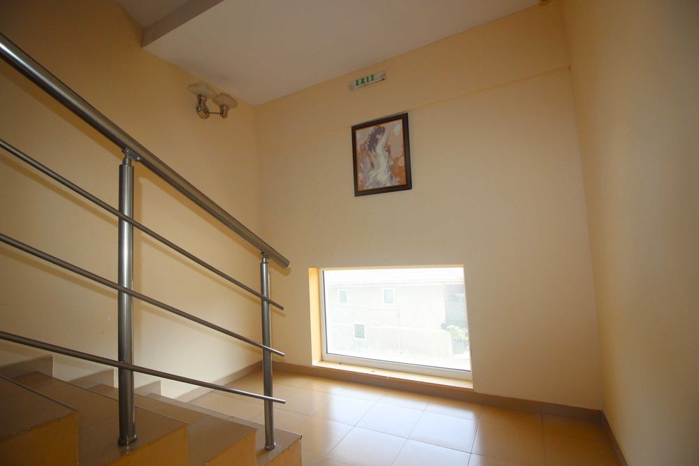 Хотел с басейн в с. Балани, общ. Габрово