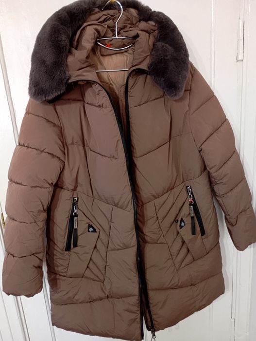 Продам зимнюю куртку