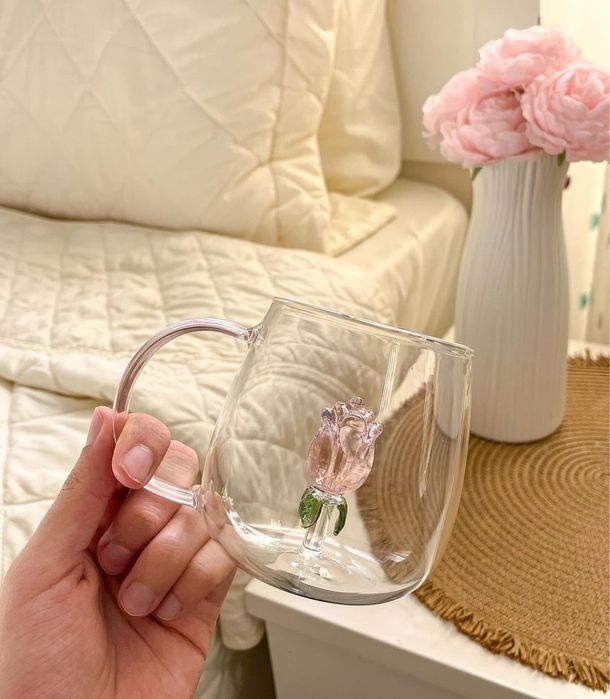 Чаша с роза 3D декорация