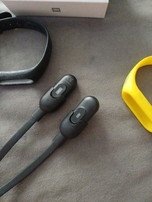Mi Band 2 doua bucati