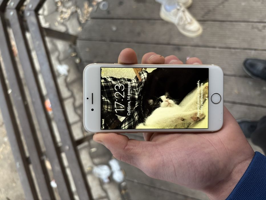 айфон 6 15000т срочно