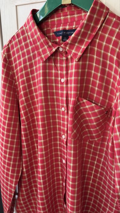 Нова дамска риза Tommy Hilfiger размер L