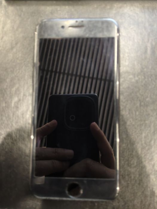 IPhone 7 128gb в хорошем состоянии