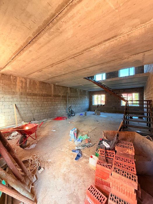 Продается черновая отделка танхаус