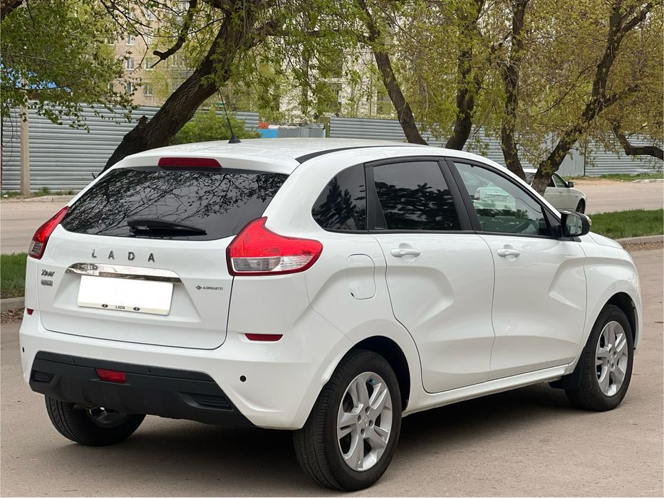 Продам Lada Xray в отличном состоянии