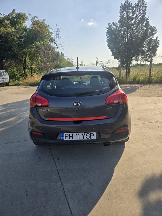 Kia ceed 2013 1.6 crdi