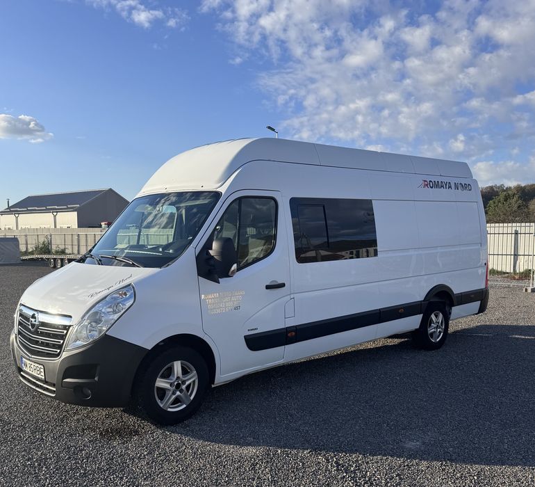 DE VANZARE Opel Movano 8+1 locuri