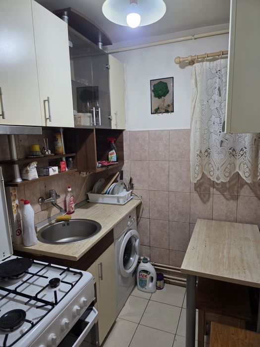 Apartament 2 camere de vanzare