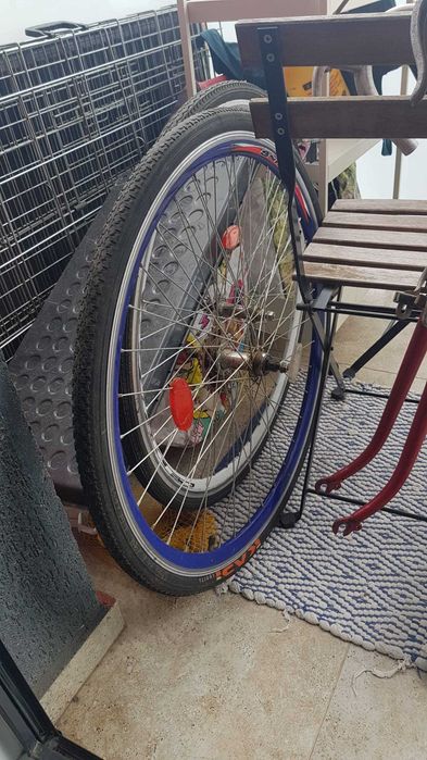 Piese bicicleta + cursiera pegas veche (recomand pentru piese)