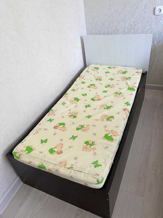 Продам матрас детский