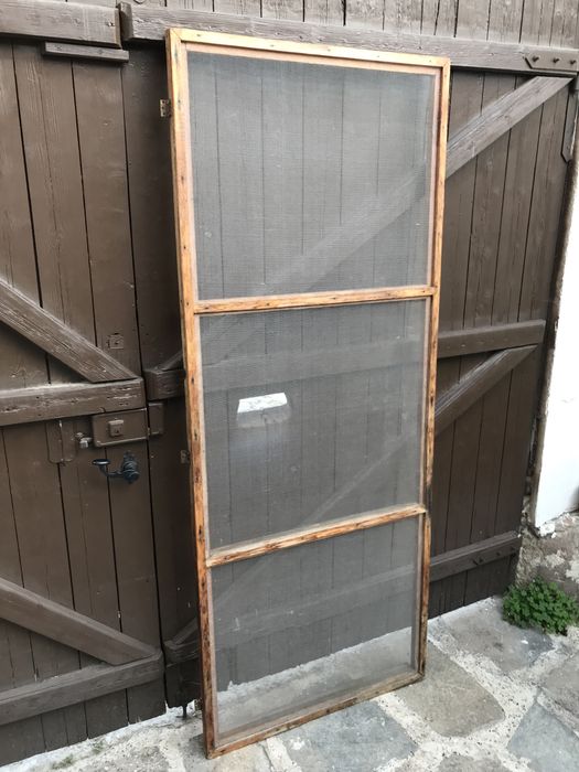 Чамов Комарник за врата