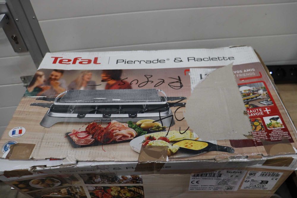 Tefal Raclette Grill Pierrade, 10 тигана, камък, 1350W, лек ДЕФЕКТ