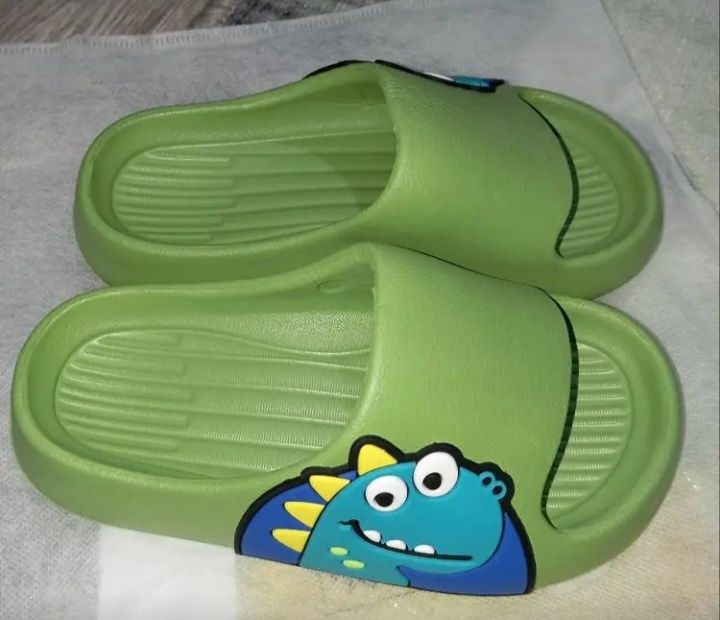 Продам шлёпки 35р