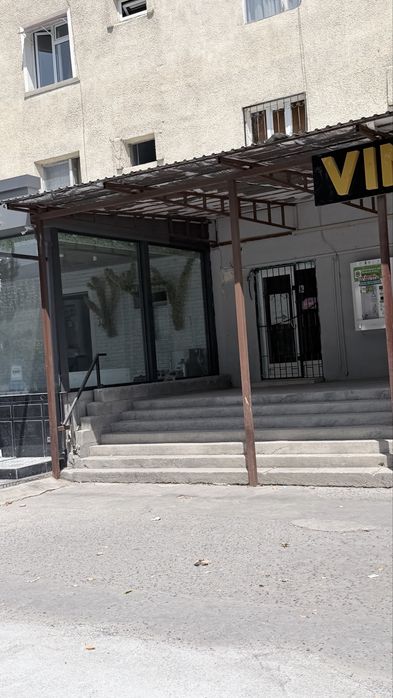 Ахунбабаевский массив за каналда докон ижарага берилади.