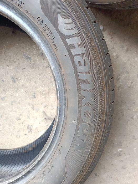 Летни гуми -16цола -215/60-1бр.-65лв."HANKOOK"
