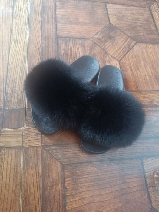 Чехли с естествен косъм