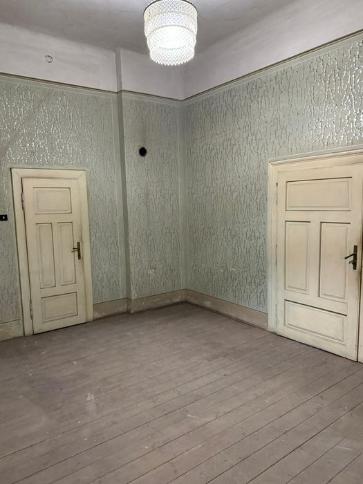 Conac pe Drumul Vinului-Păulis