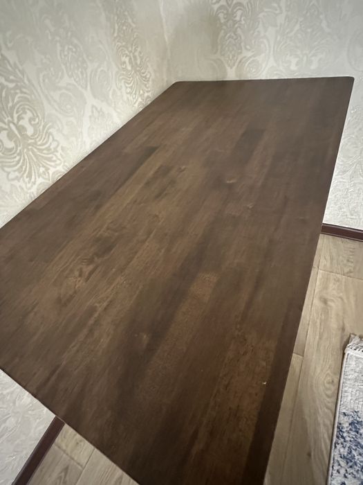 Продам столы обеденные