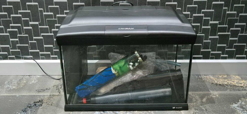Професионален аквариум Ferplast Cayman 50 Pro + екстри
