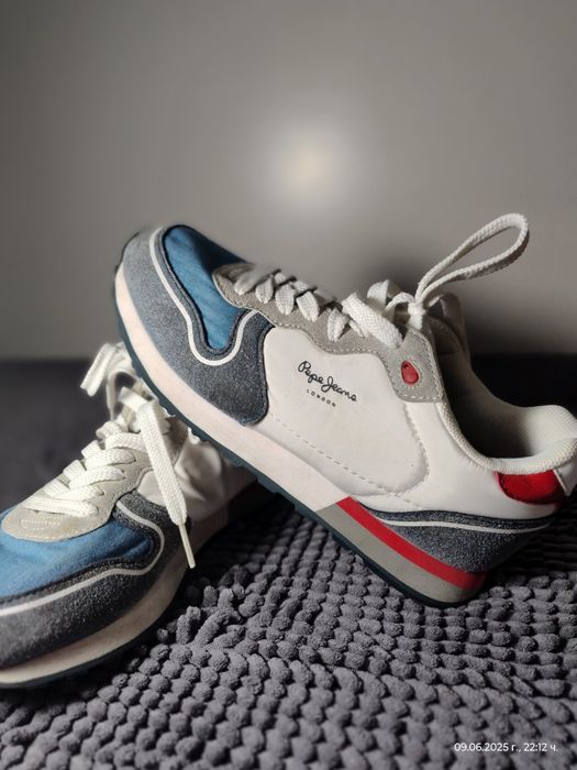 Продавам Детски Маратонки