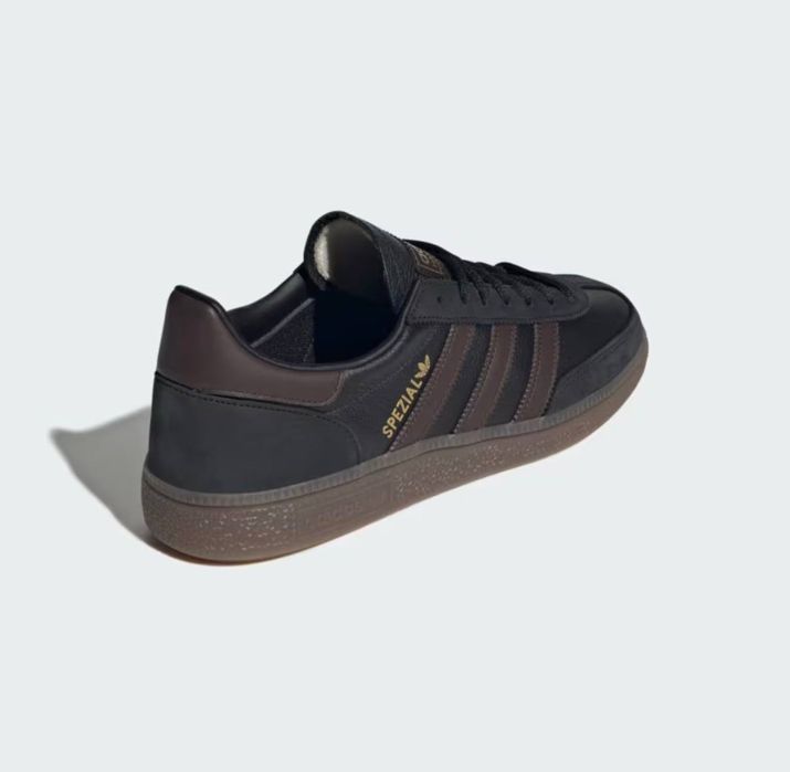 Новые кросовки Adidas Handball Spezial