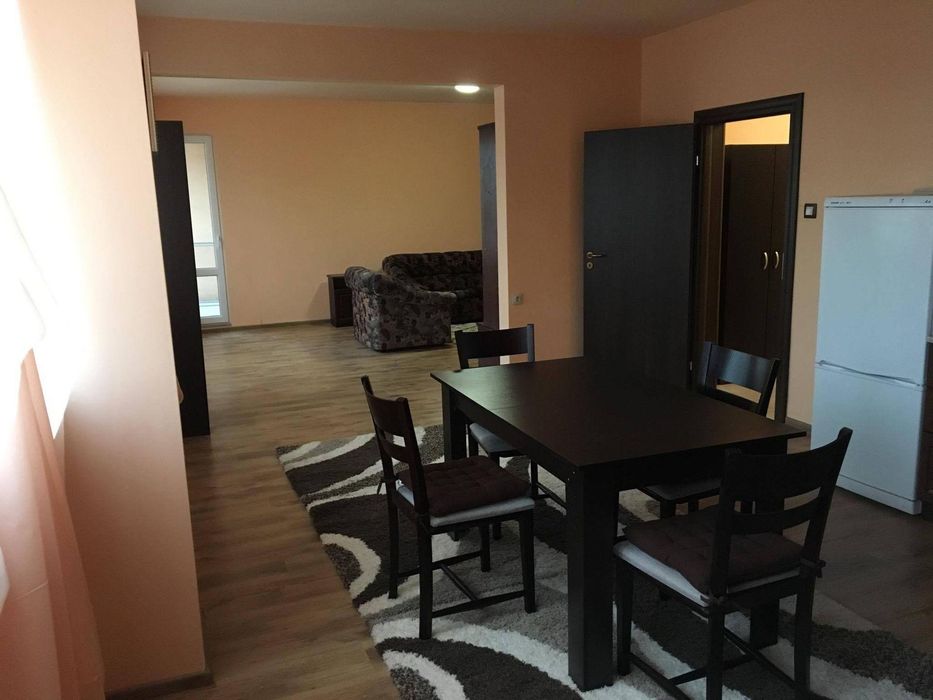 Дава се под наем Тристаен апартамент в София, Малинова долина - 127 кв.м за 764.49 € - Снимка #1