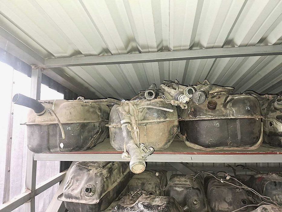 Бензобак на Toyota Land Cruiser Prado 78