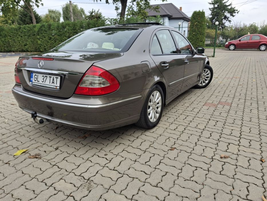 Mercedes benz w211
