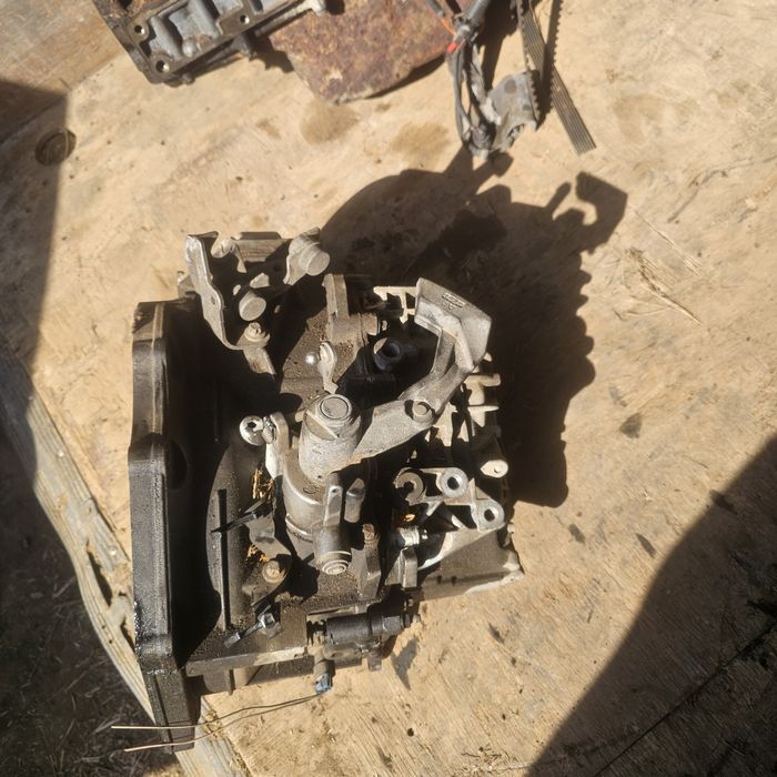 Скоростна кутия Опел 1.7 дизел