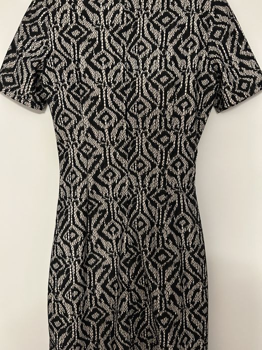 Rochie office cu model