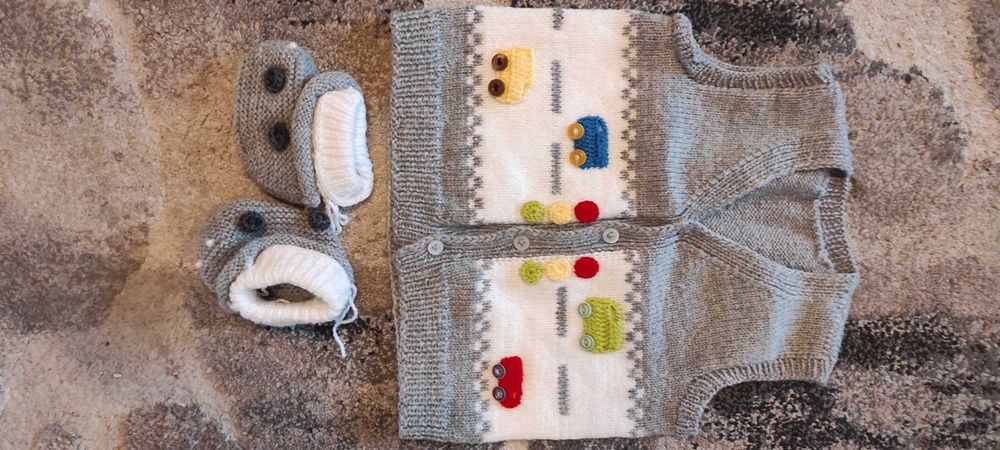 Вълнен комплект за 9-12 месеца