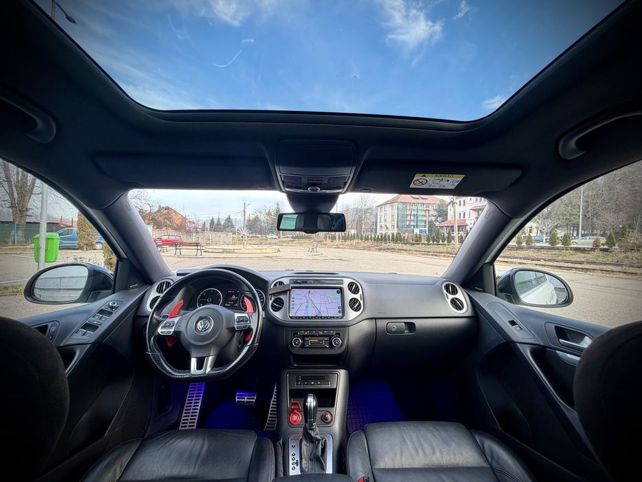 VW Tiguan R line 4 x 4