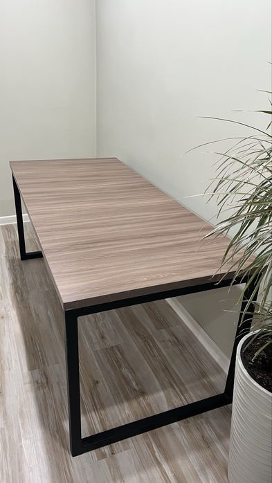 Продам два стола универсальных 180\80\75