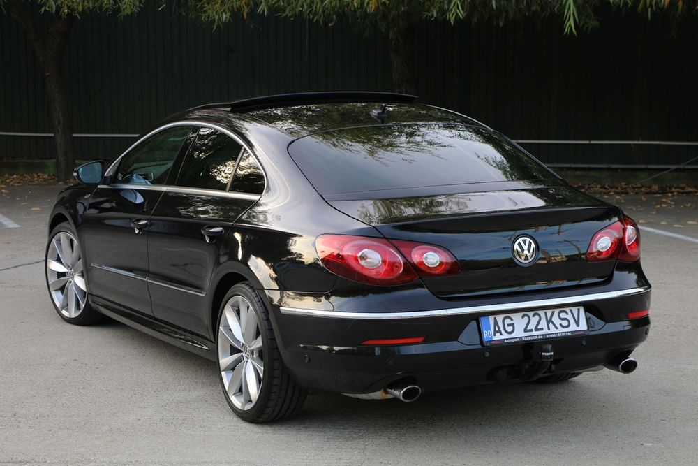 VW Passat CC R-Line / Panoramic / Distronic / Linie Assist / Lugano R19 / 5 Locuri